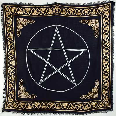 Gold Border Pentagram – Altar Cloth – Thorn & Thimble