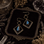 Labradorite Gold Geometric Drop Earrings – Thorn & Thimble