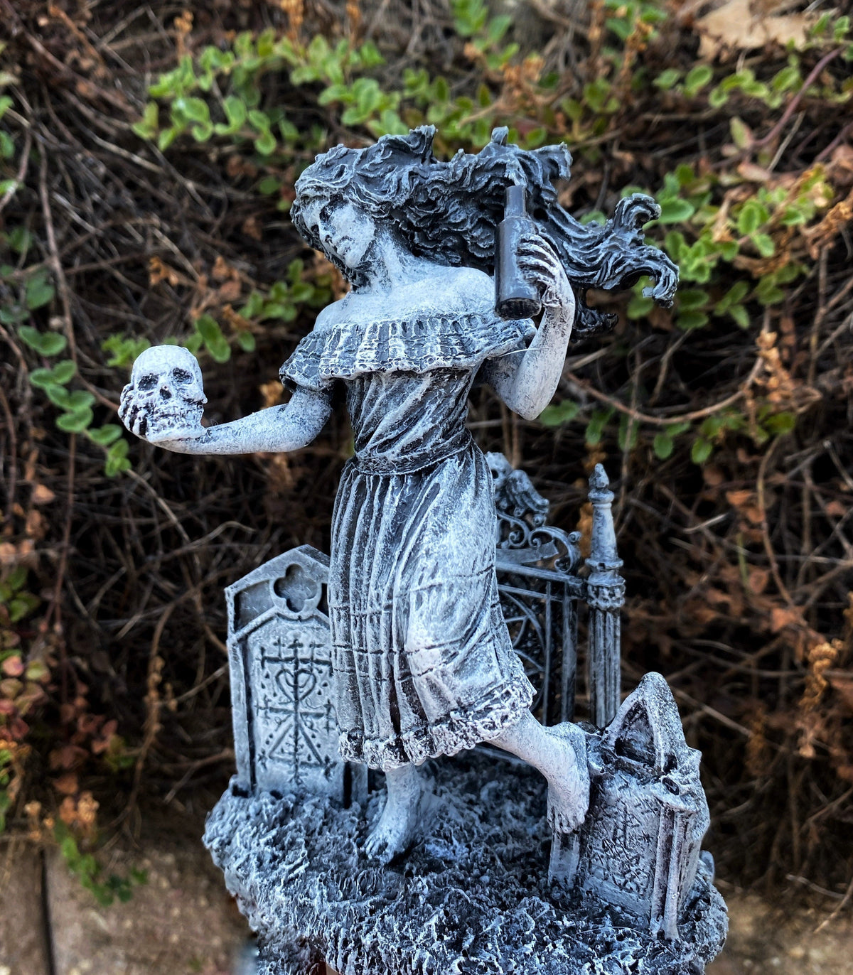 Maman Brigitte Voodoo Death Loa Statue – Thorn & Thimble
