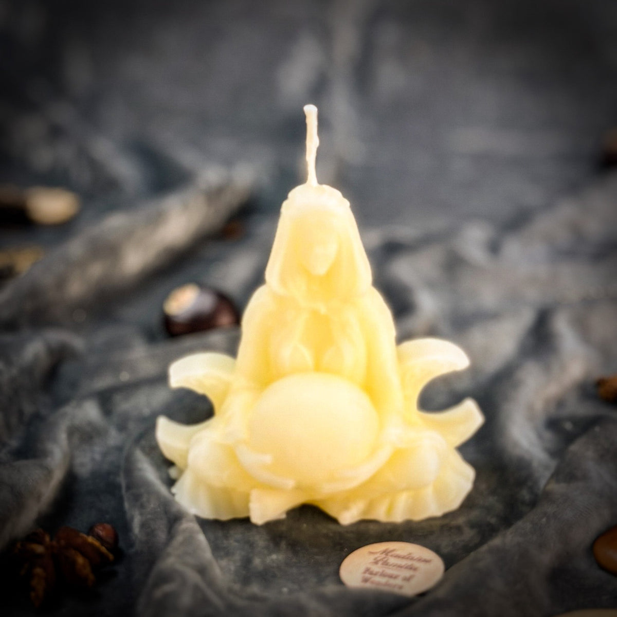 Moon Goddess Candle Spell Kit – Lunar Magic & Divine Feminine Energy – Thorn & Thimble