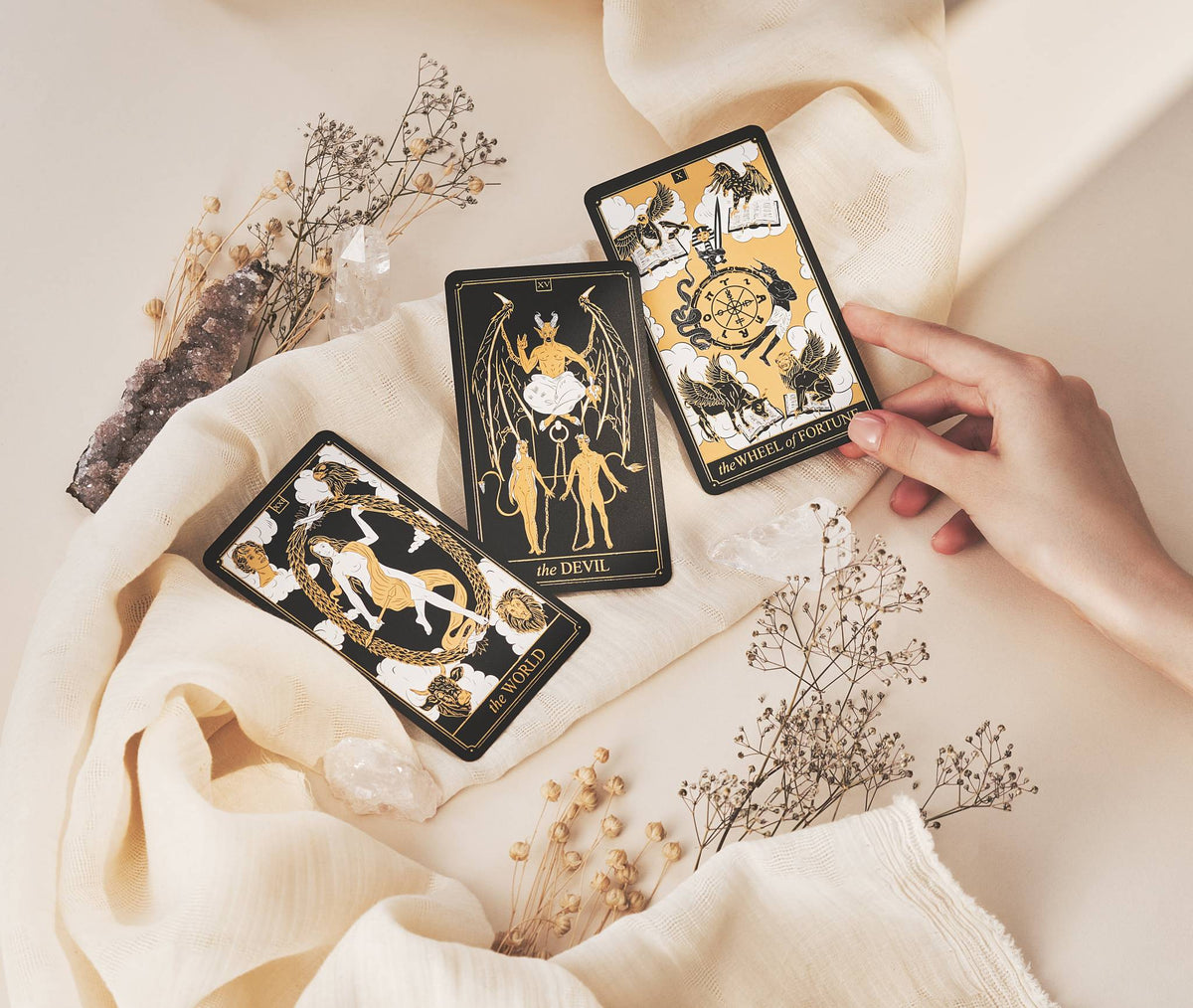 Gold Tarot – Thorn & Thimble