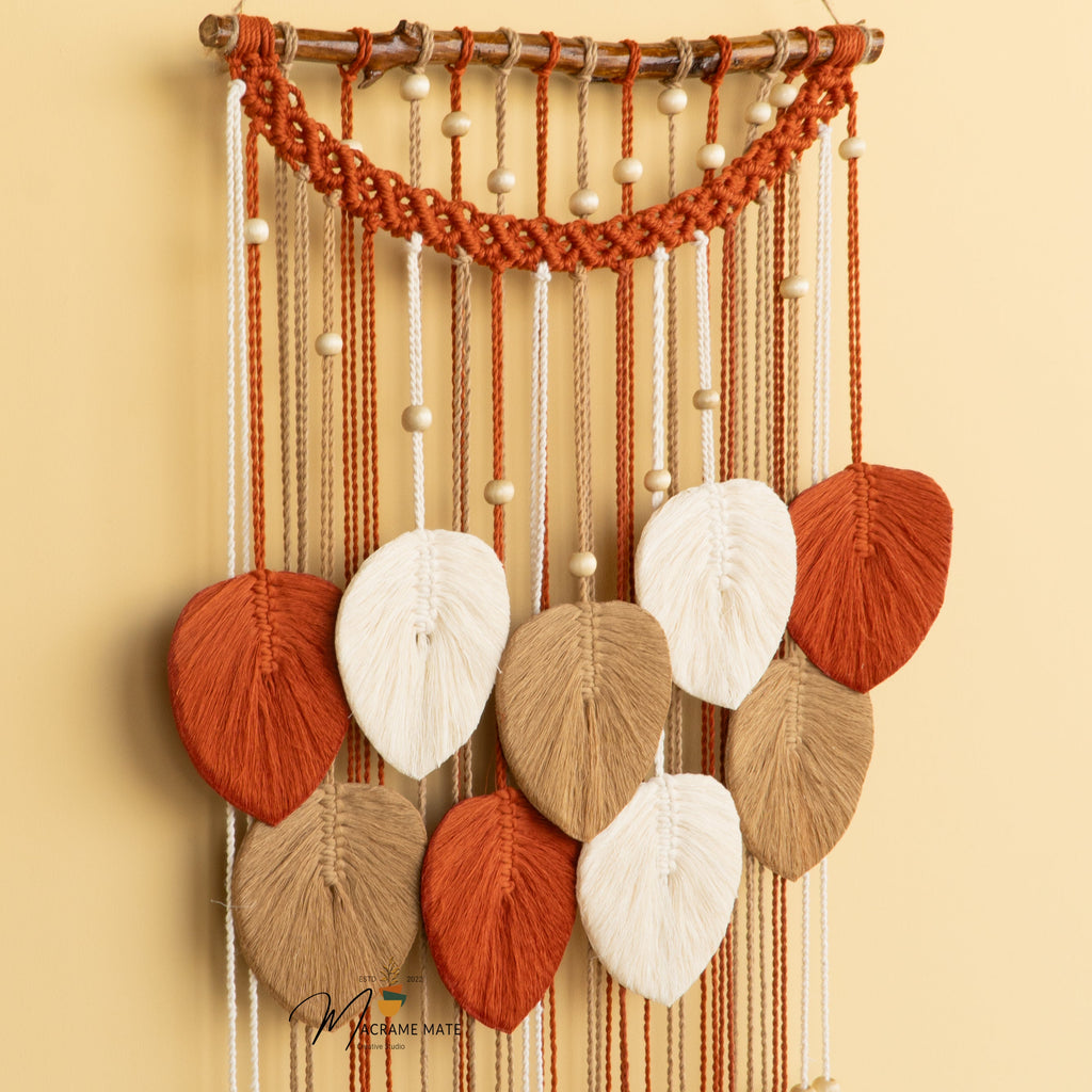 Levia Warm Macrame Leaf Hangings