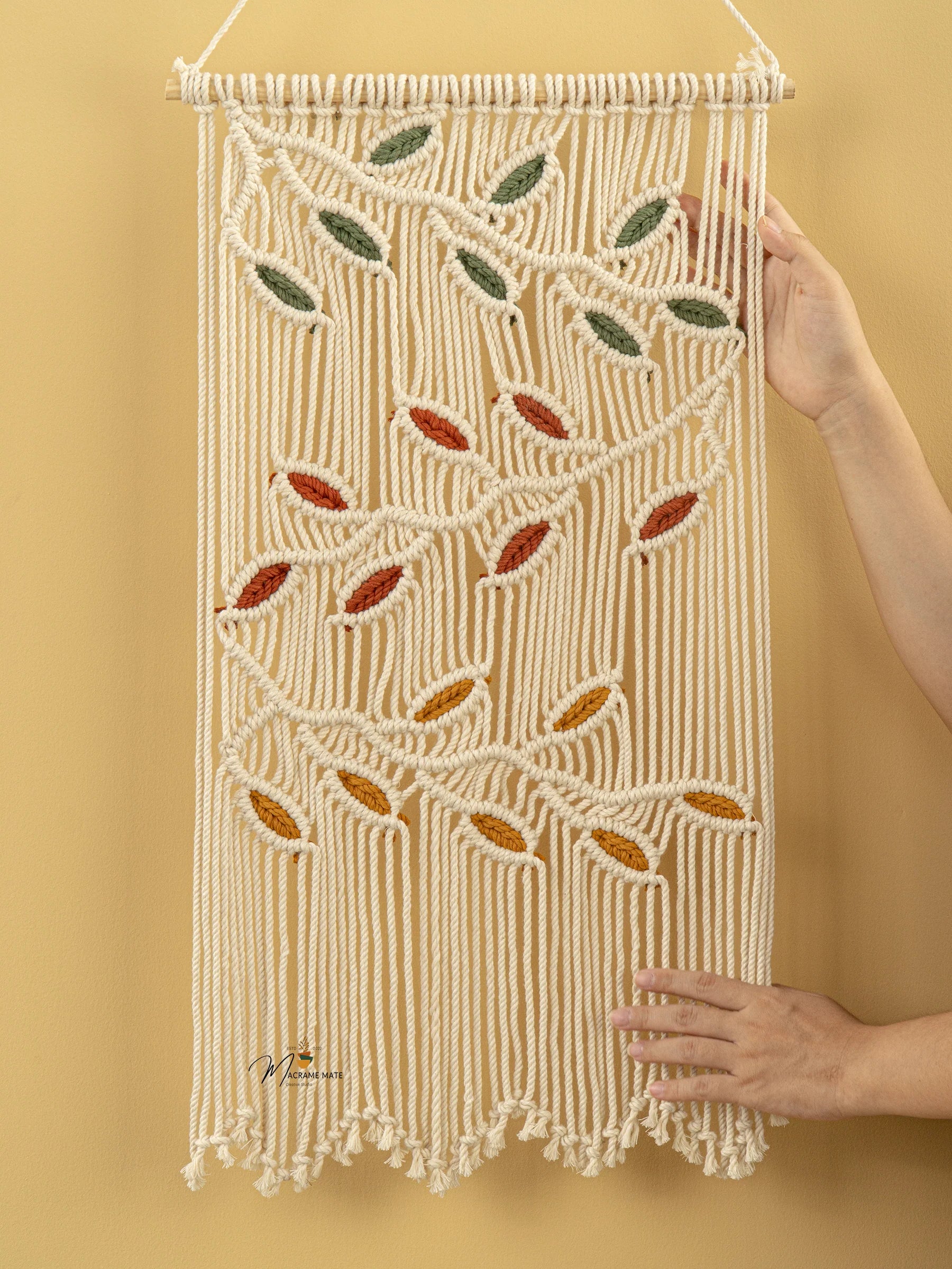 Vela Natural Macrame Leaves