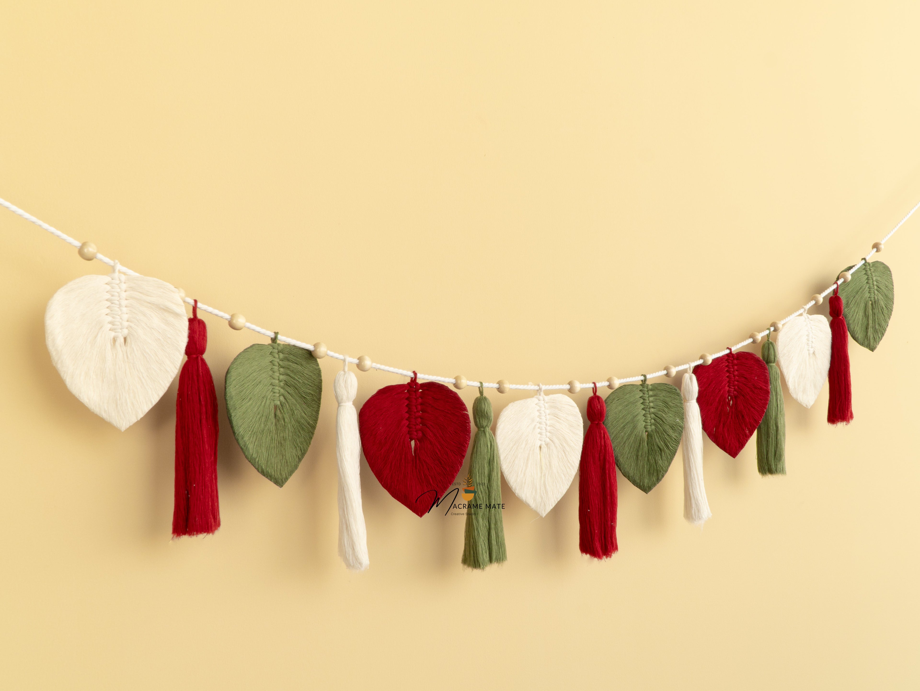 Macrame Leaf Garland Wall Hanging with Tassel Accents