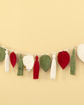 Macrame Leaf Garland Wall Hanging with Tassel Accents