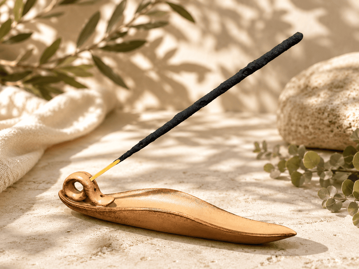 Leaf Incense Holder – Thorn & Thimble