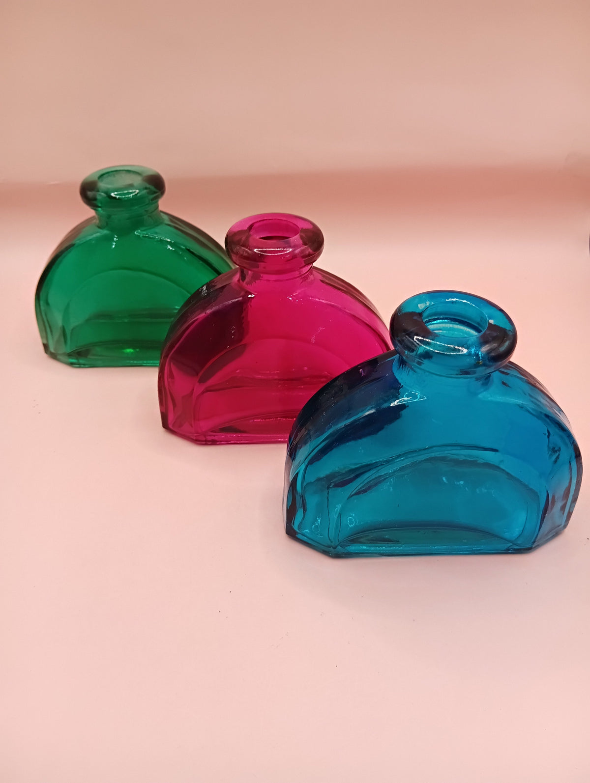 Miniature Apothecary Glass Bottle – Vintage Decorative Round – Thorn & Thimble