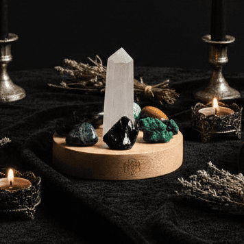 Eight-Stone Sacred Protection Crystal Lamp – Thorn & Thimble